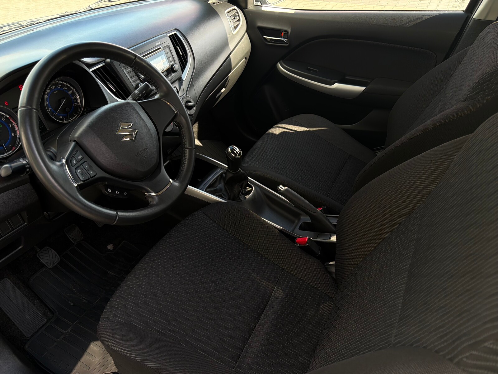 Suzuki Baleno - zdjęcie 11