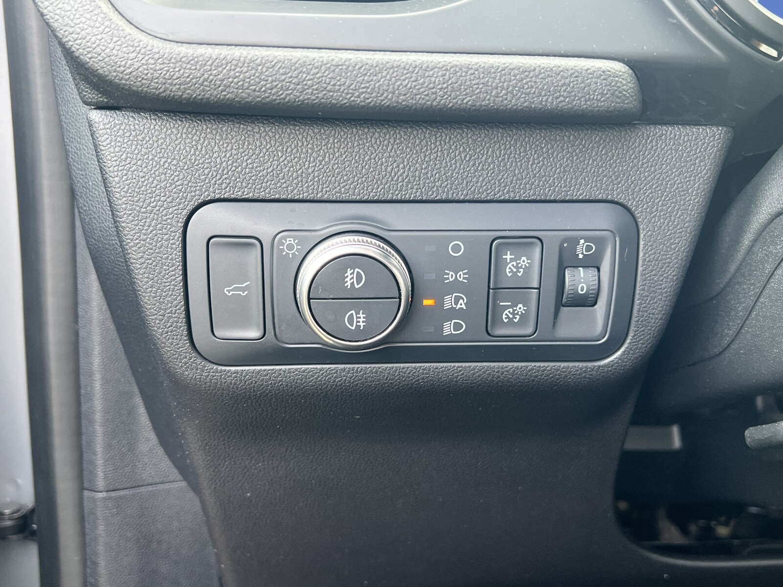 Ford Kuga - zdjęcie 20