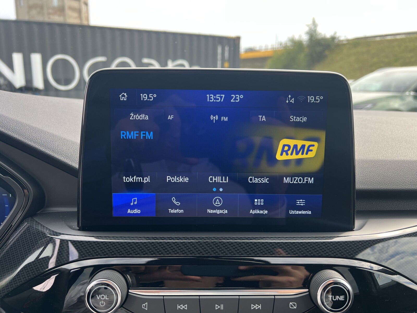 Ford Kuga - zdjęcie 13