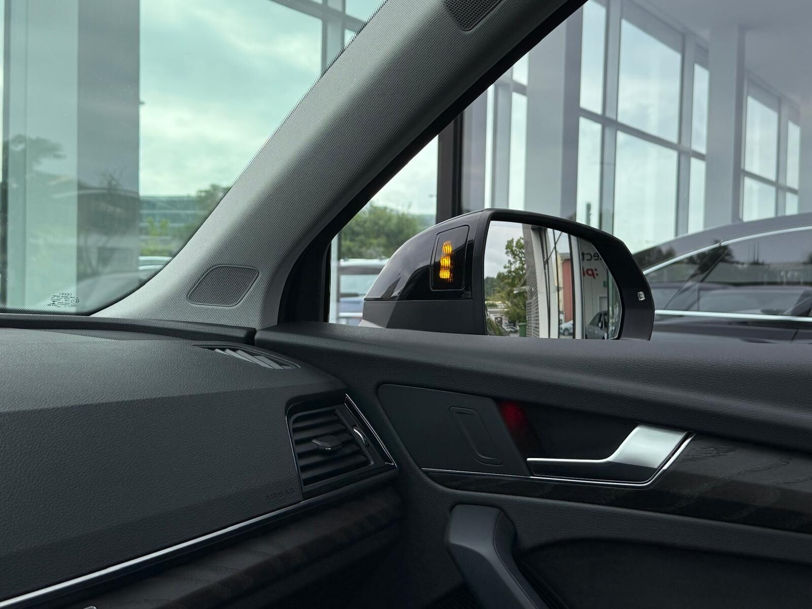 Audi Q5 - zdjęcie 40