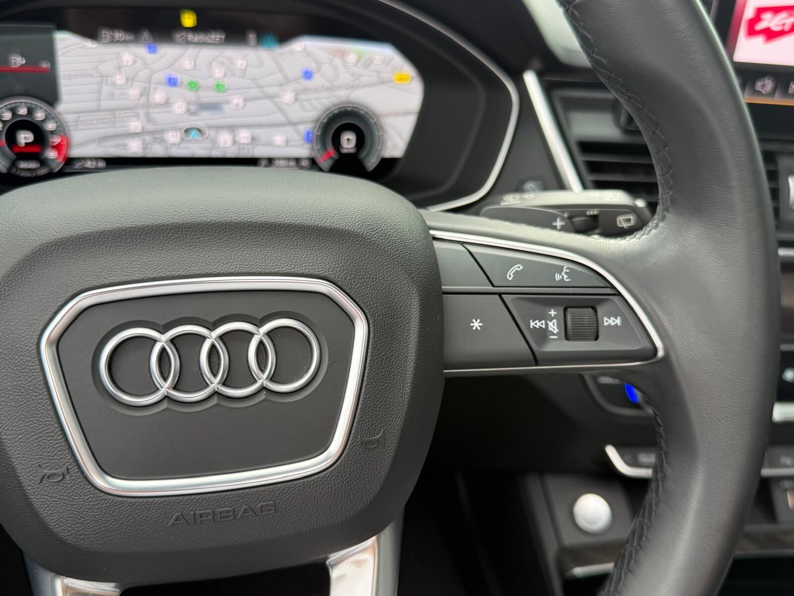 Audi Q5 - zdjęcie 30