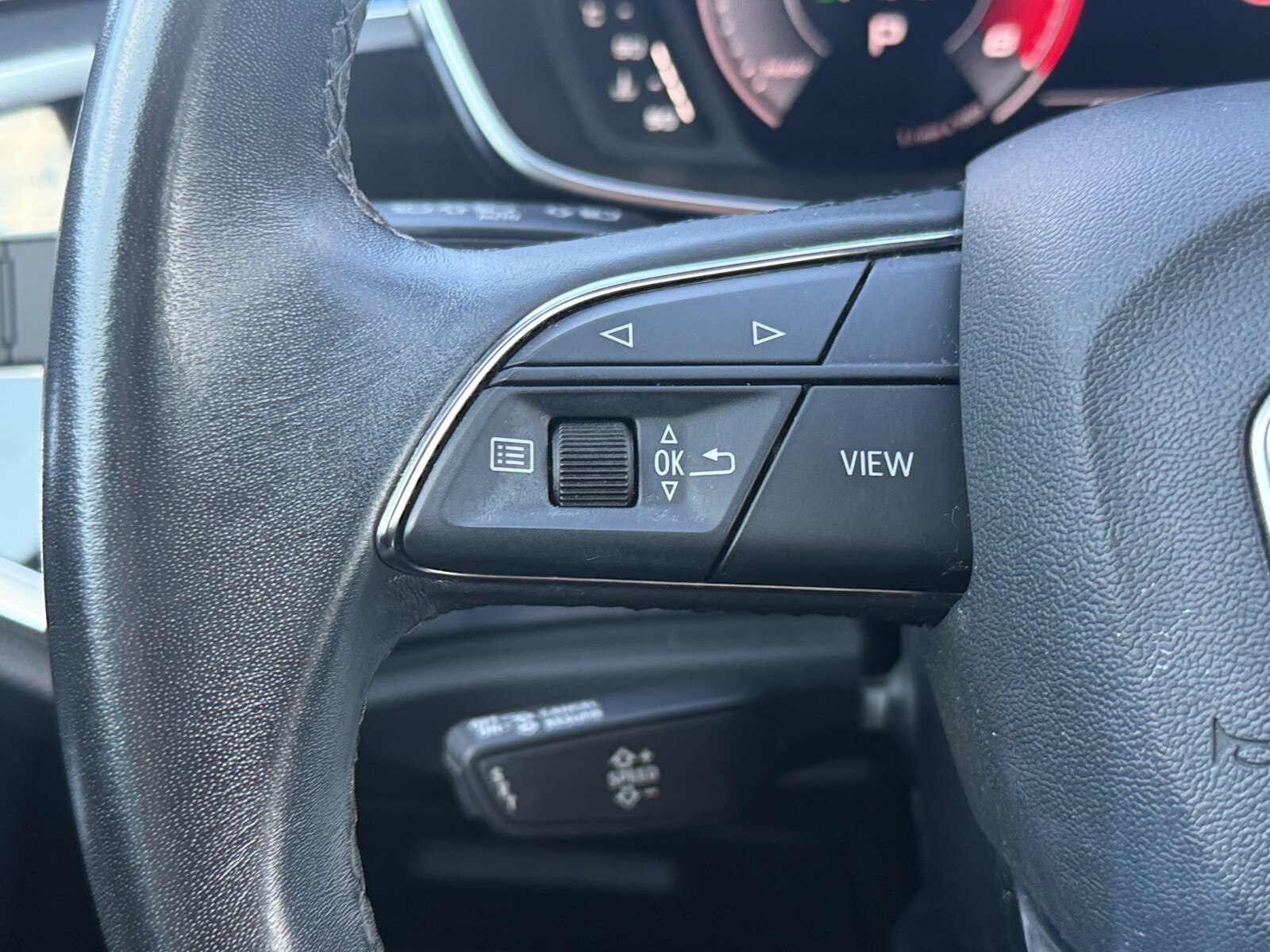 Audi Q3 - zdjęcie 18