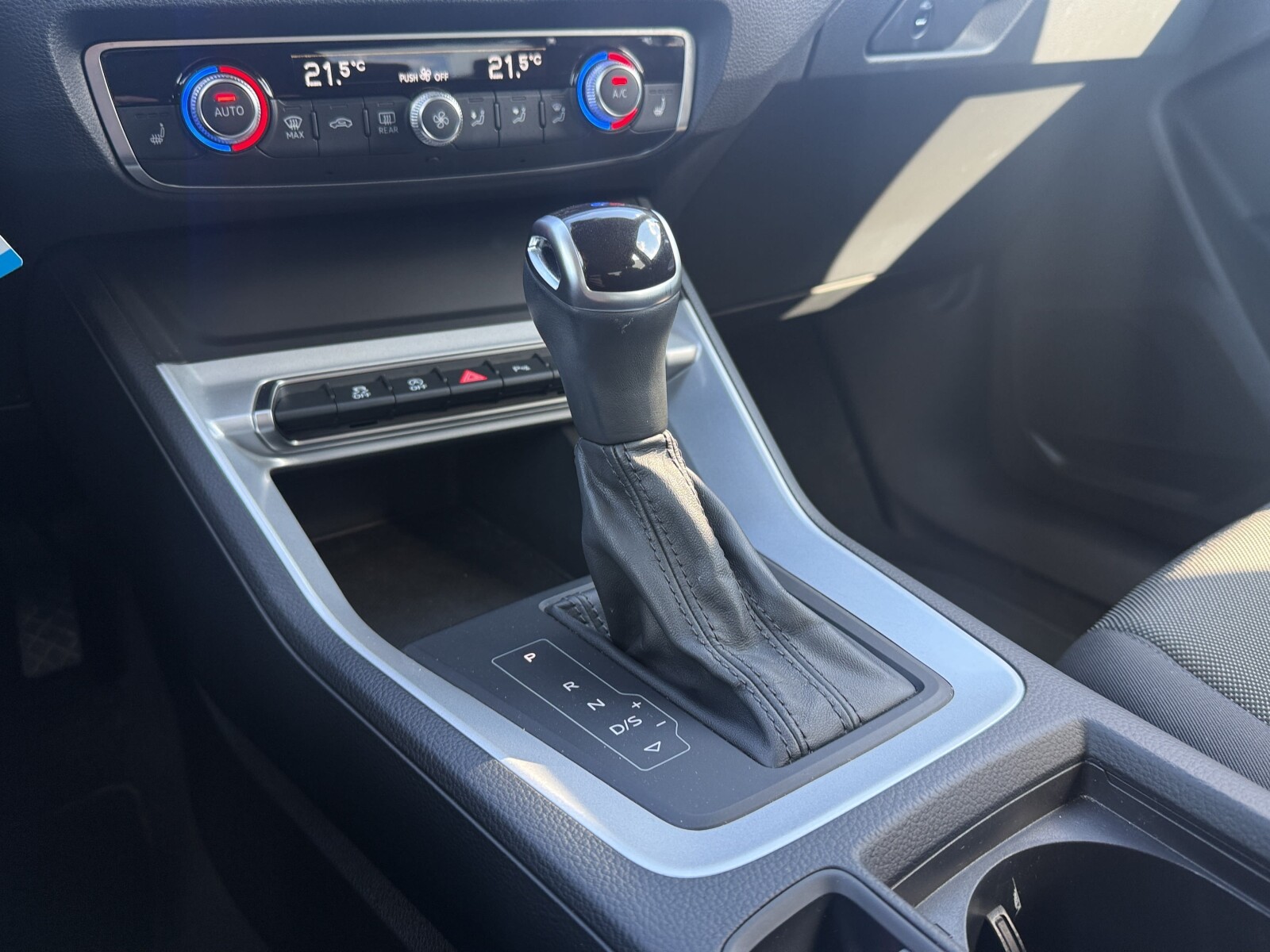 Audi Q3 - zdjęcie 23