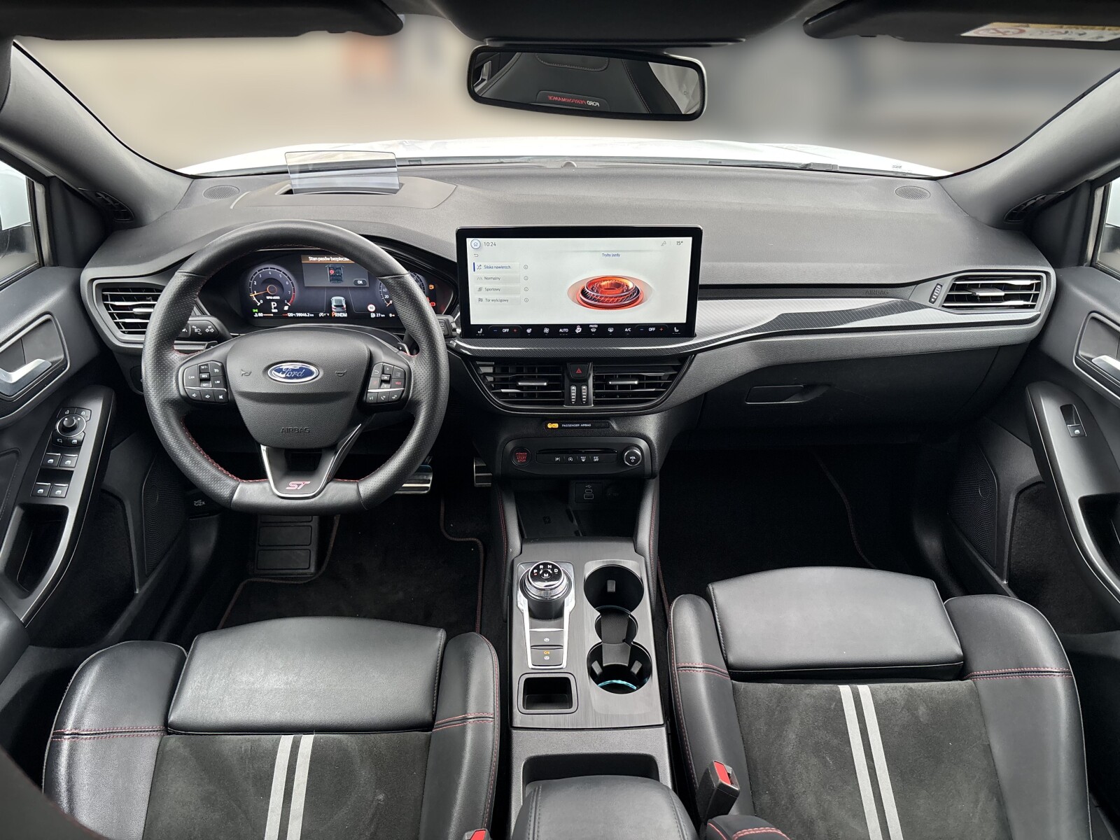 Ford Focus - zdjęcie 14