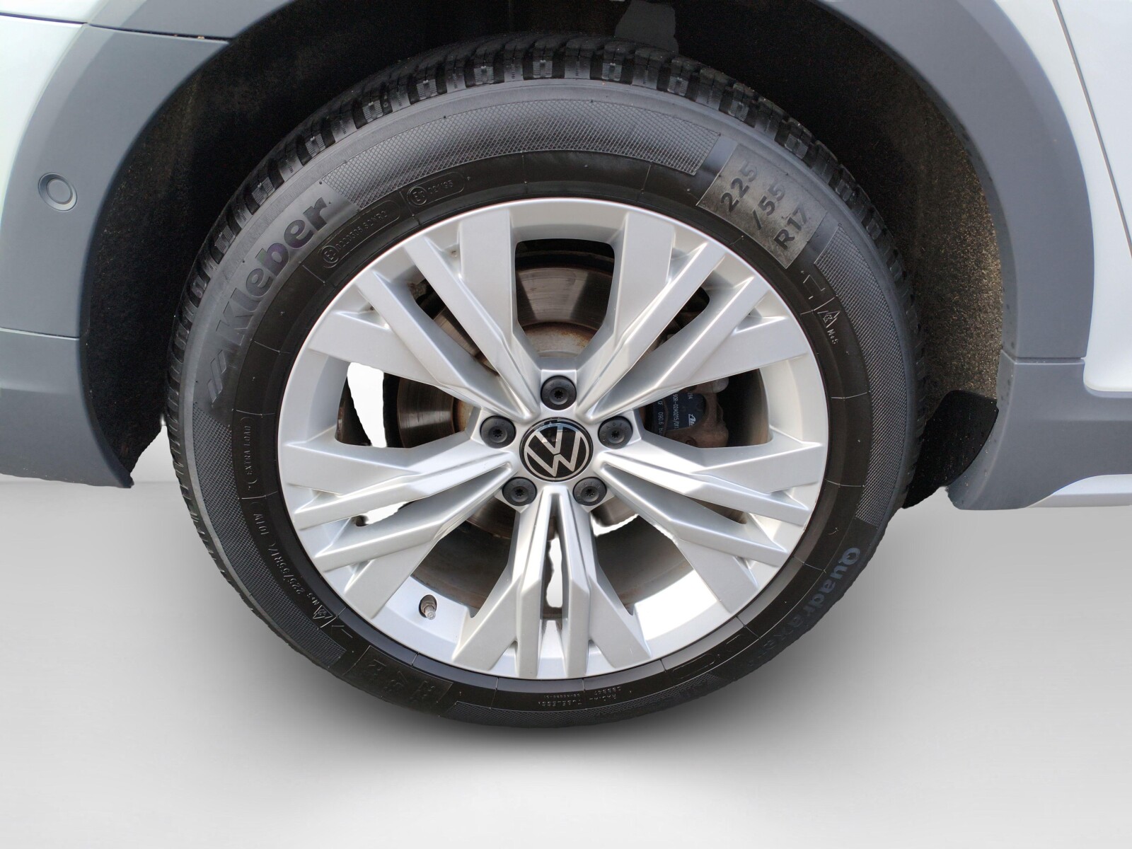 Volkswagen Passat Alltrack - zdjęcie 14
