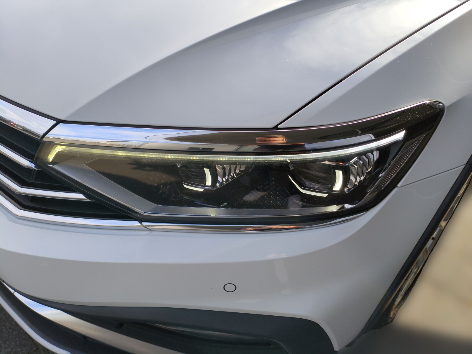 Volkswagen Passat Alltrack - zdjęcie 24