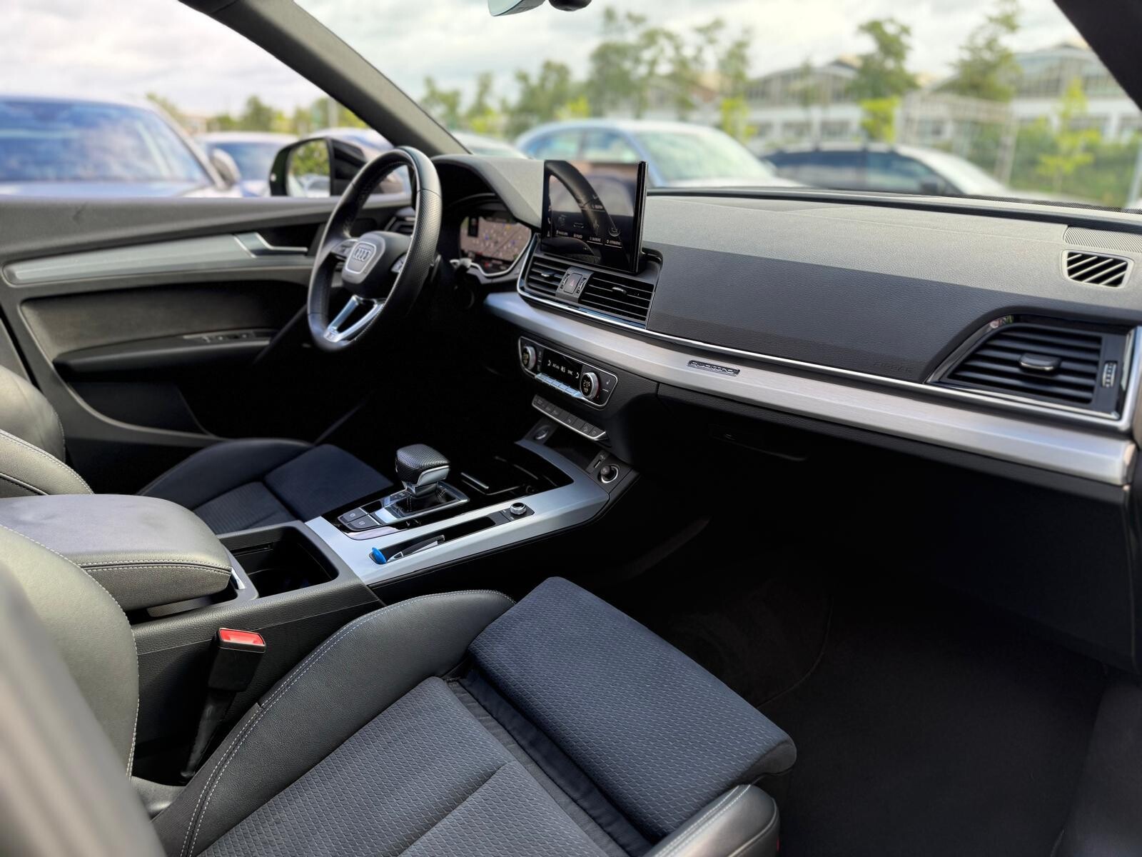 Audi Q5 - zdjęcie 22