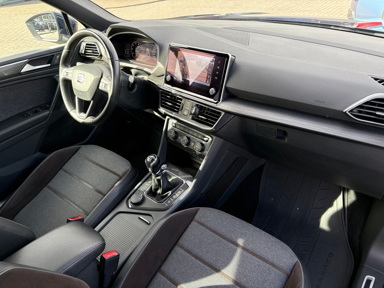 Seat Tarraco - zdjęcie 15