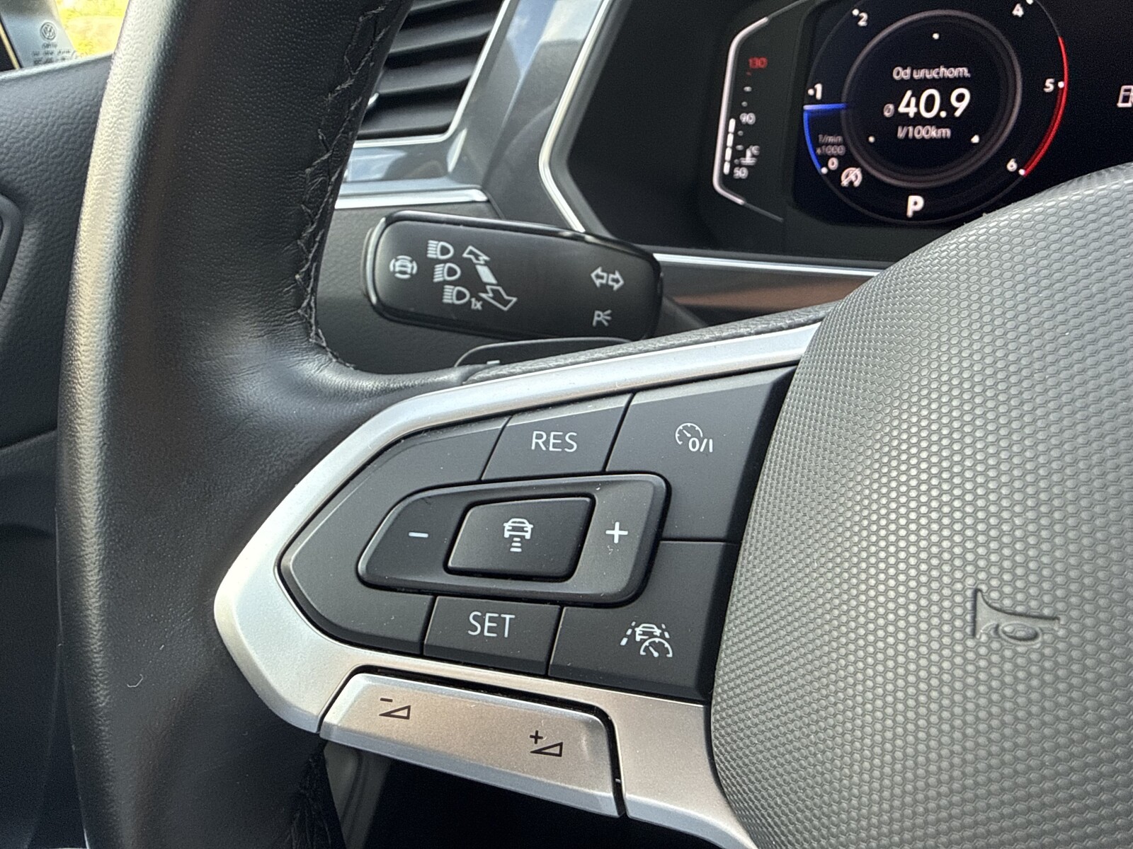 Volkswagen Tiguan Allspace - zdjęcie 15