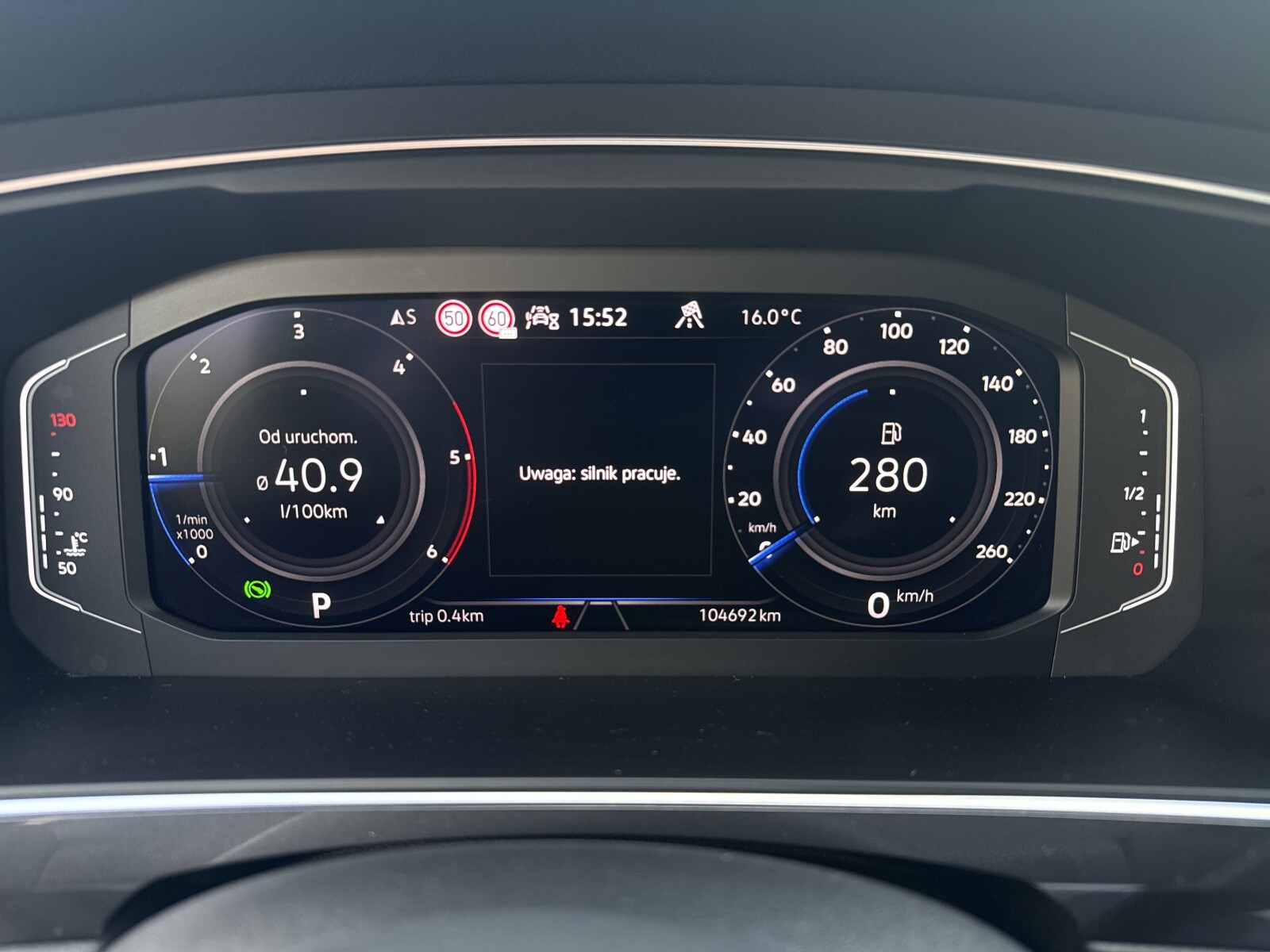 Volkswagen Tiguan Allspace - zdjęcie 17