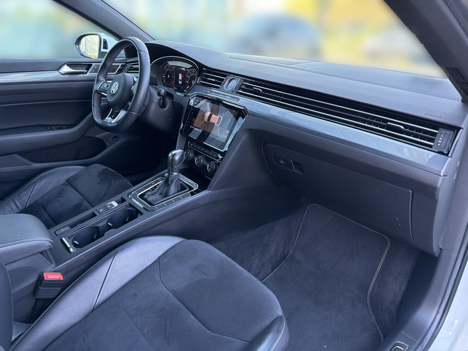 Volkswagen Arteon - zdjęcie 21