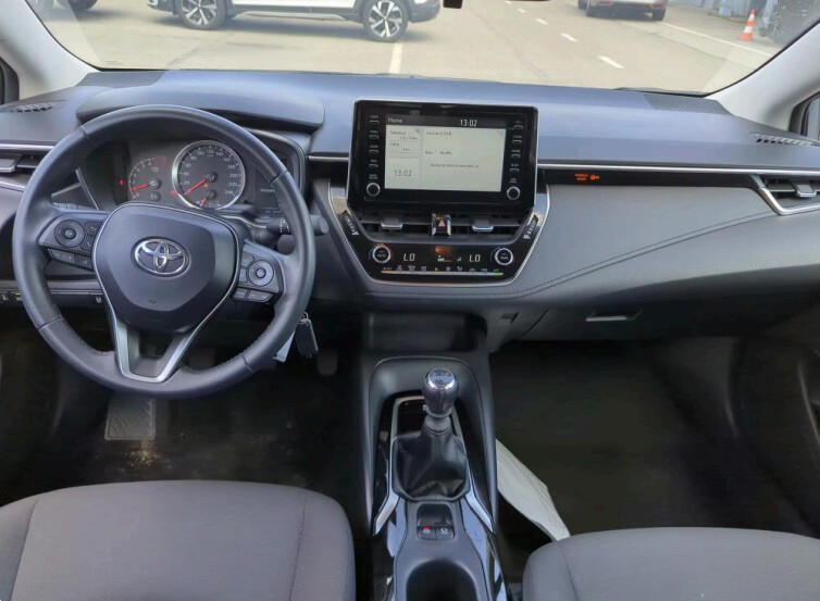 Toyota Corolla - zdjęcie 3