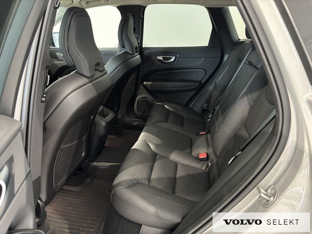 Volvo XC 60 - zdjęcie 11