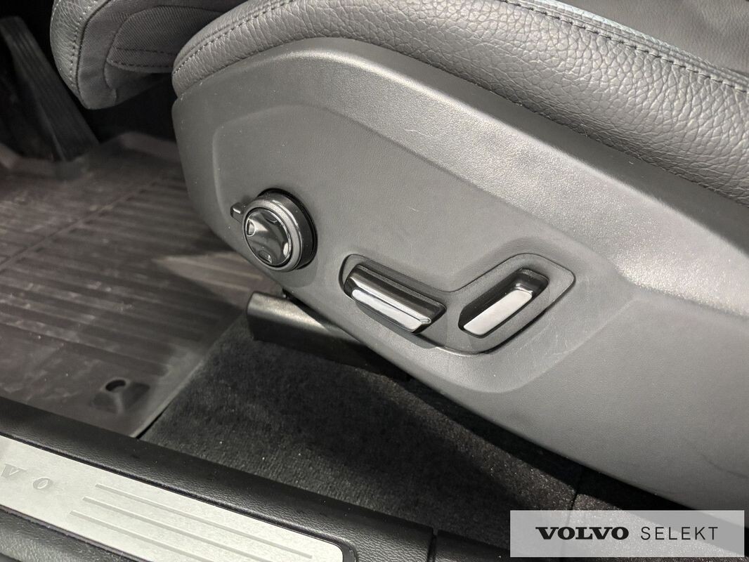 Volvo XC 60 - zdjęcie 9