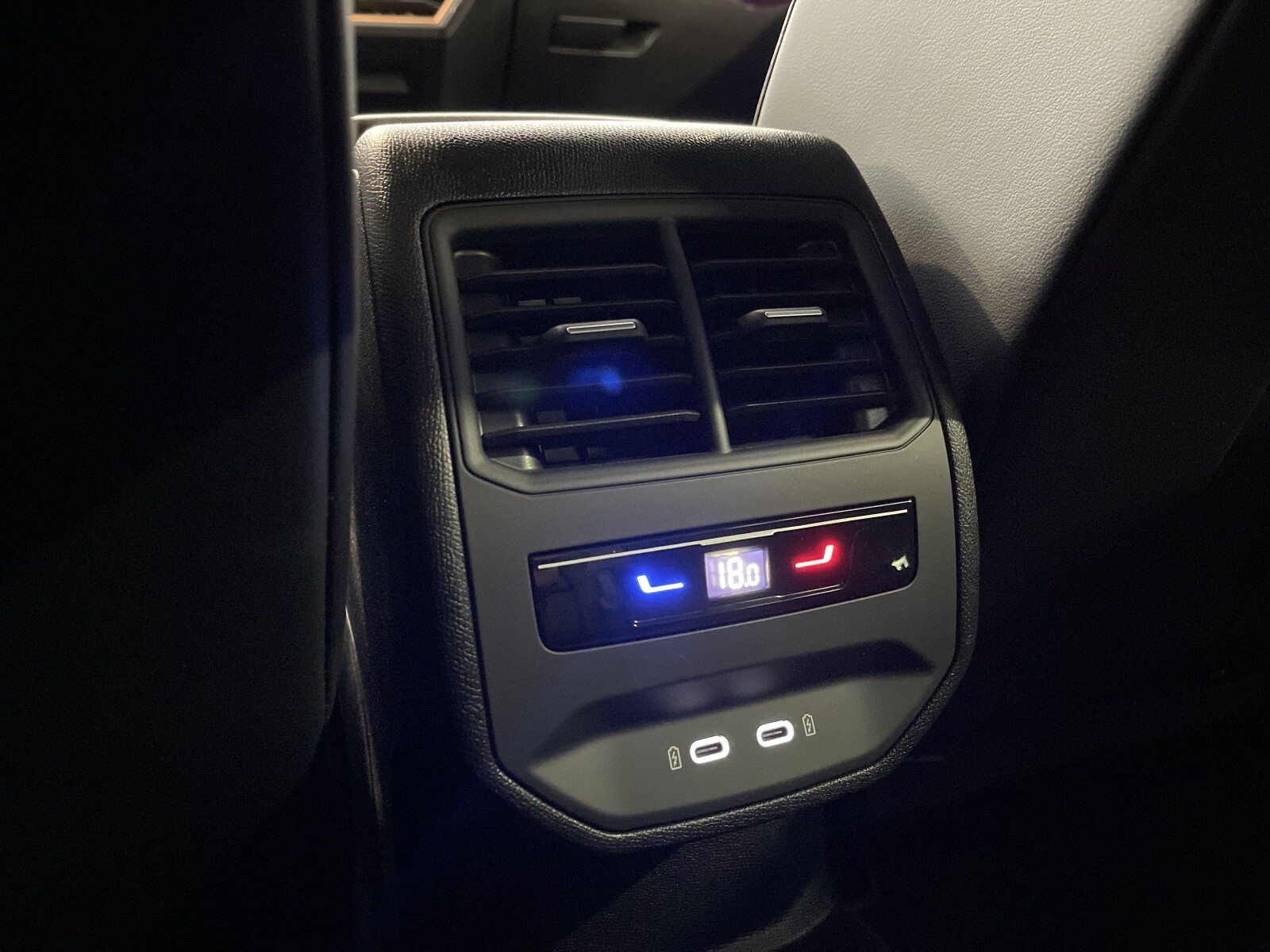 Cupra Formentor - zdjęcie 30