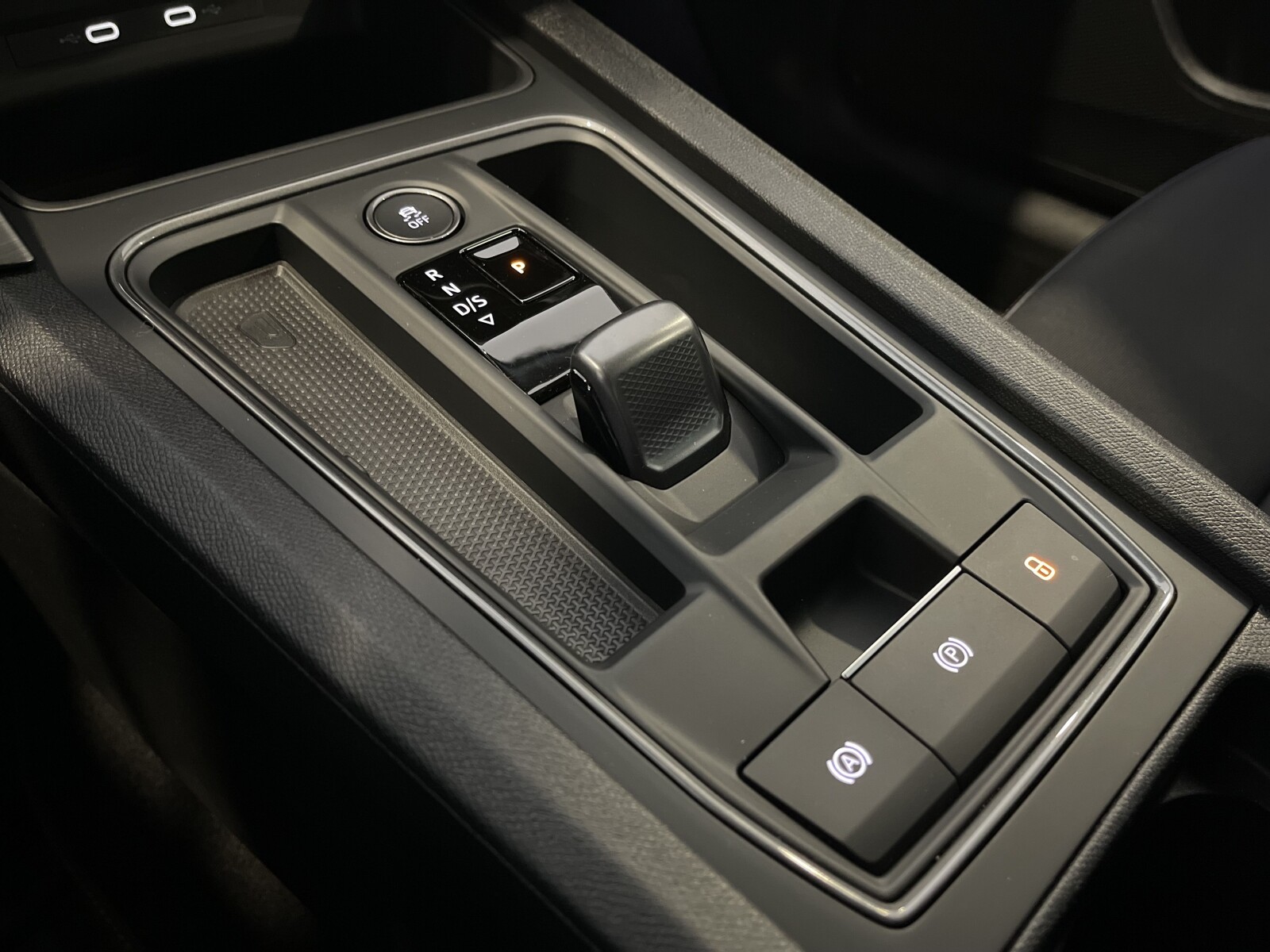 Cupra Formentor - zdjęcie 25