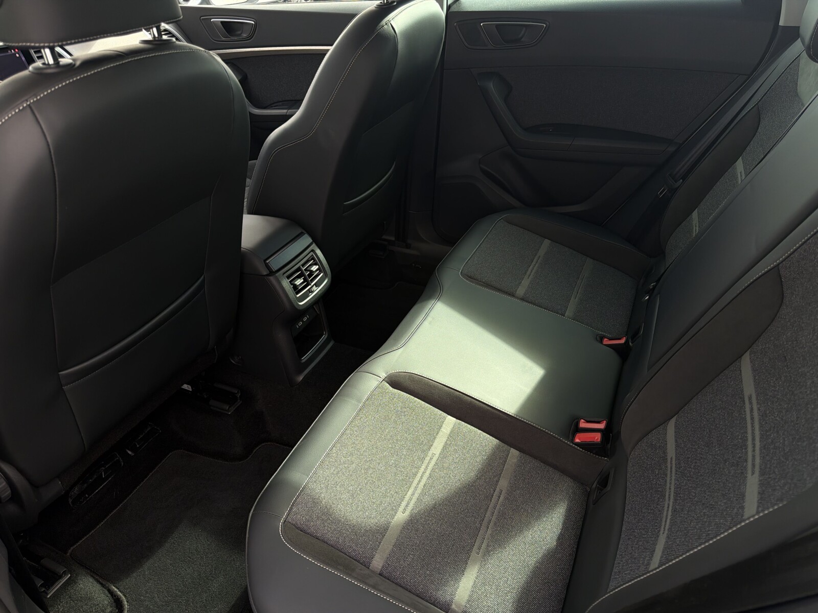 Seat Ateca - zdjęcie 22