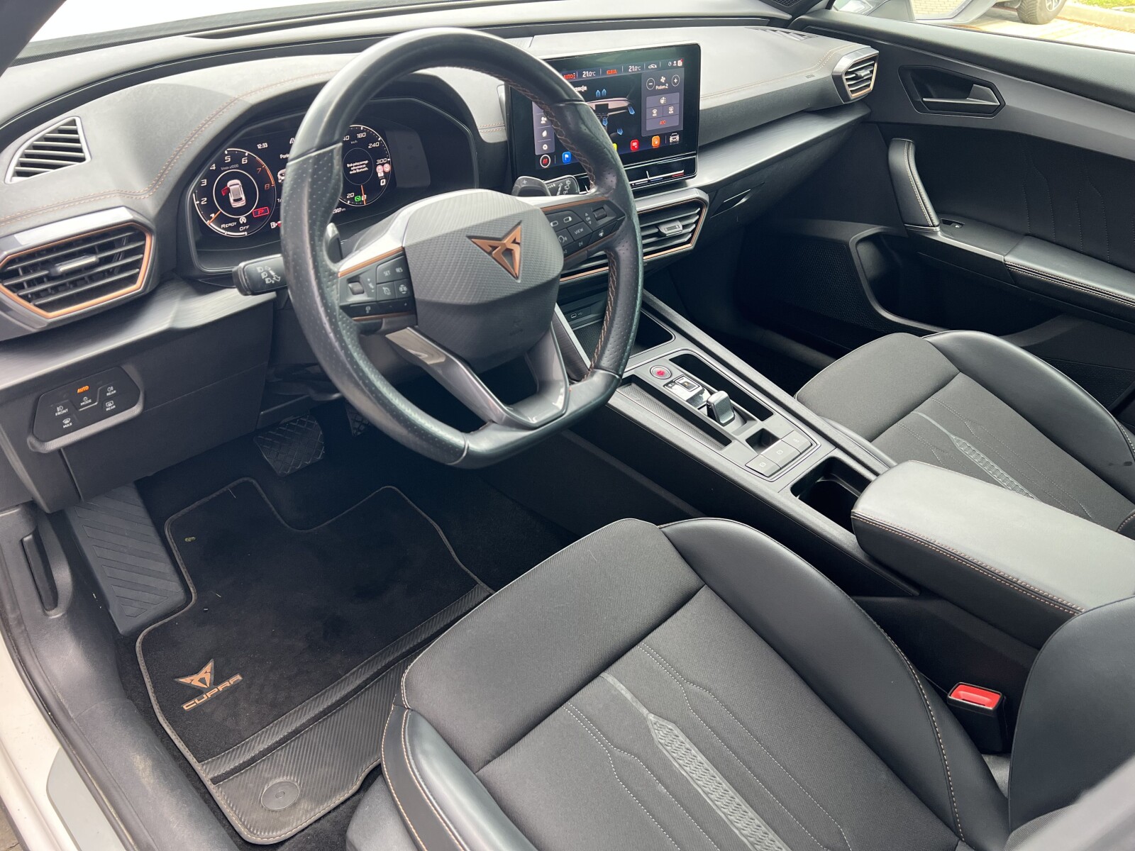 Cupra Formentor - zdjęcie 10