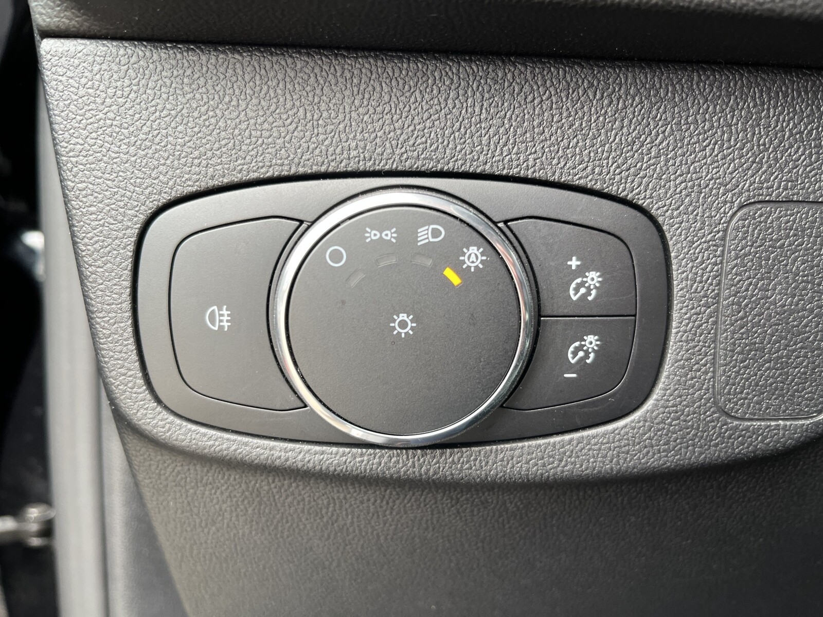 Ford Focus - zdjęcie 23