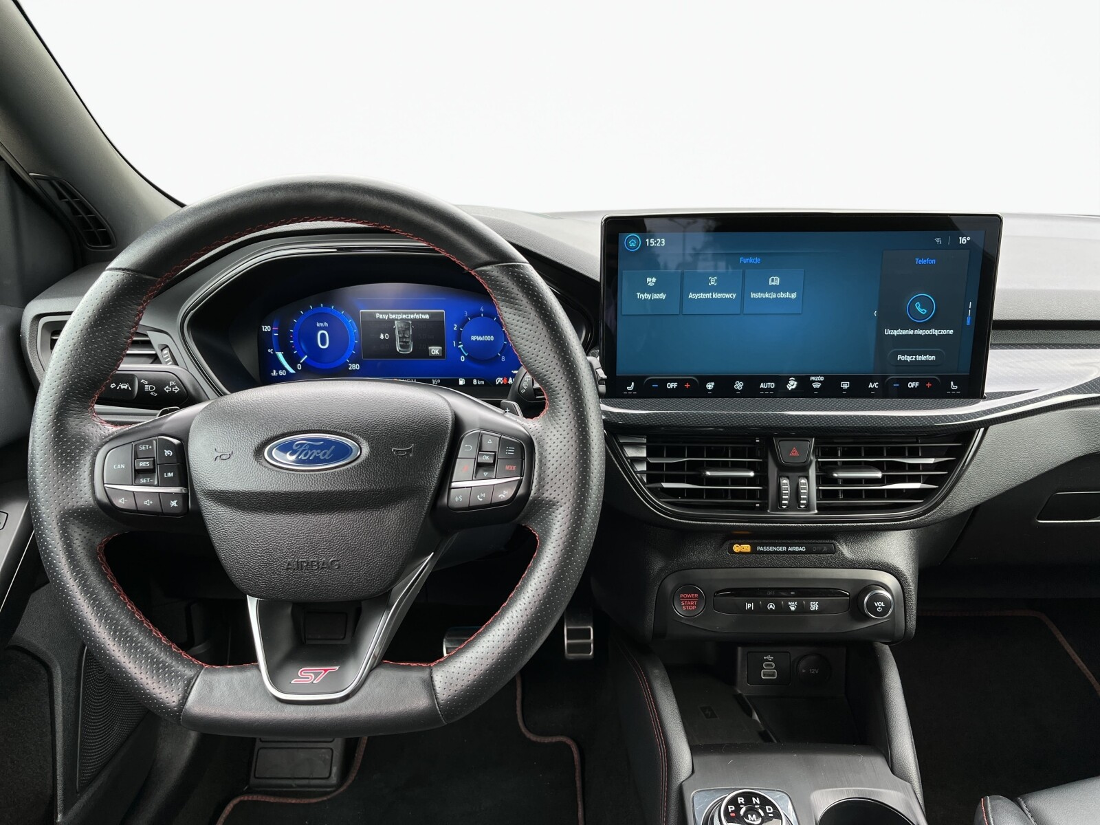 Ford Focus - zdjęcie 16