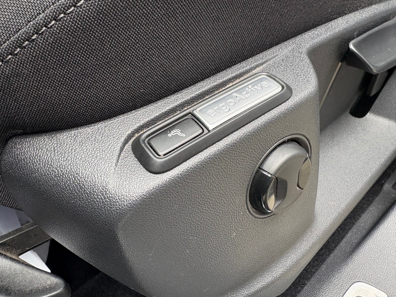 Volkswagen Tiguan Allspace - zdjęcie 22