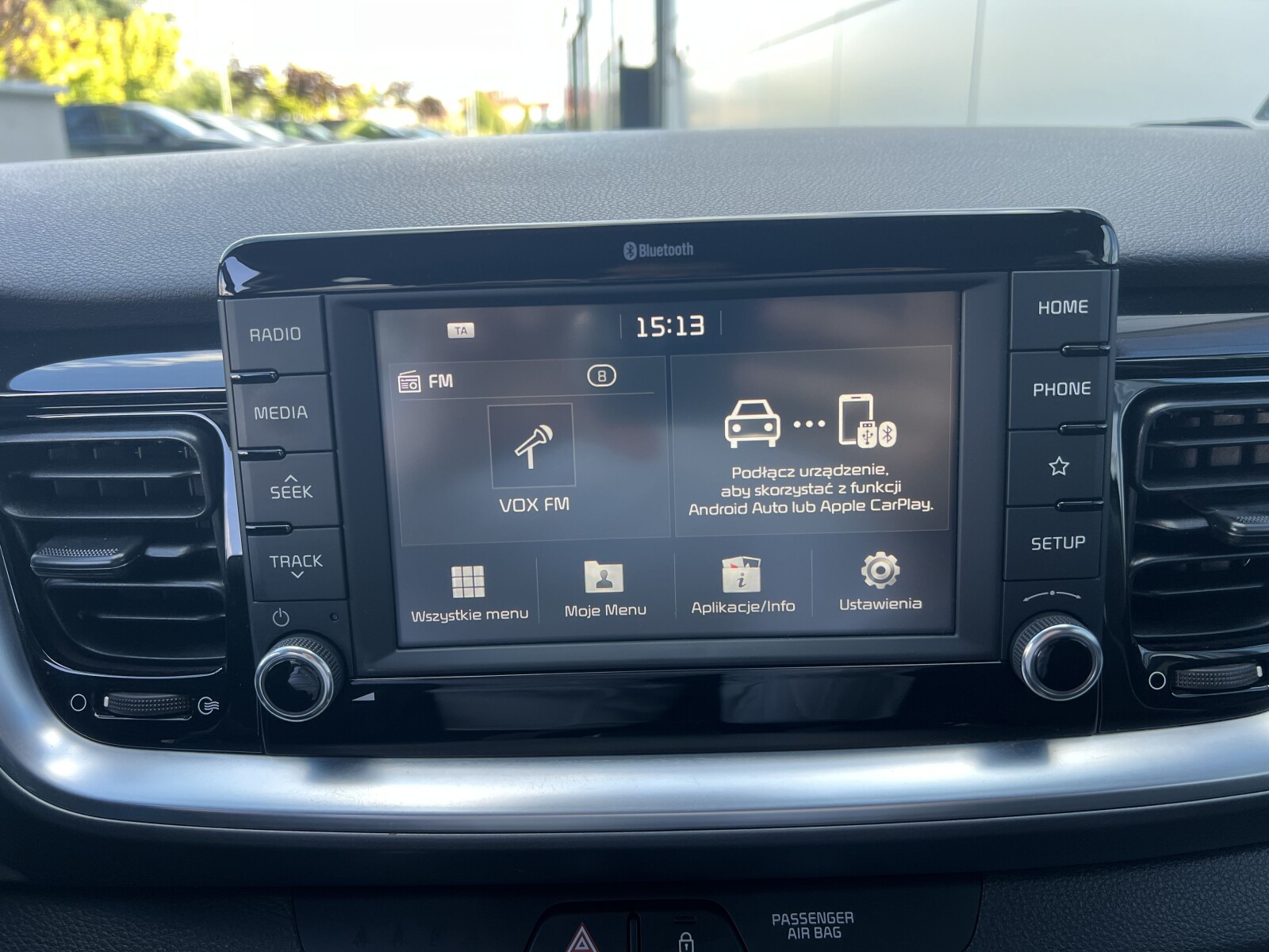 Kia Stonic - zdjęcie 16