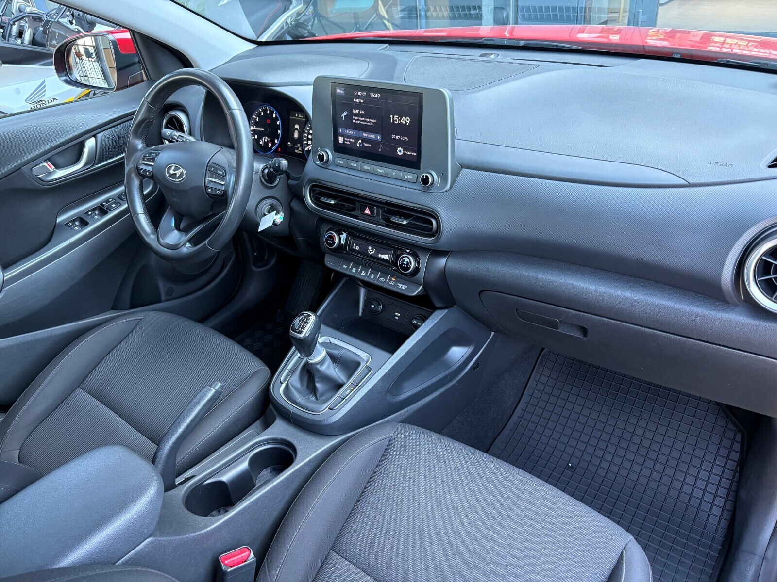 Hyundai Kona - zdjęcie 15