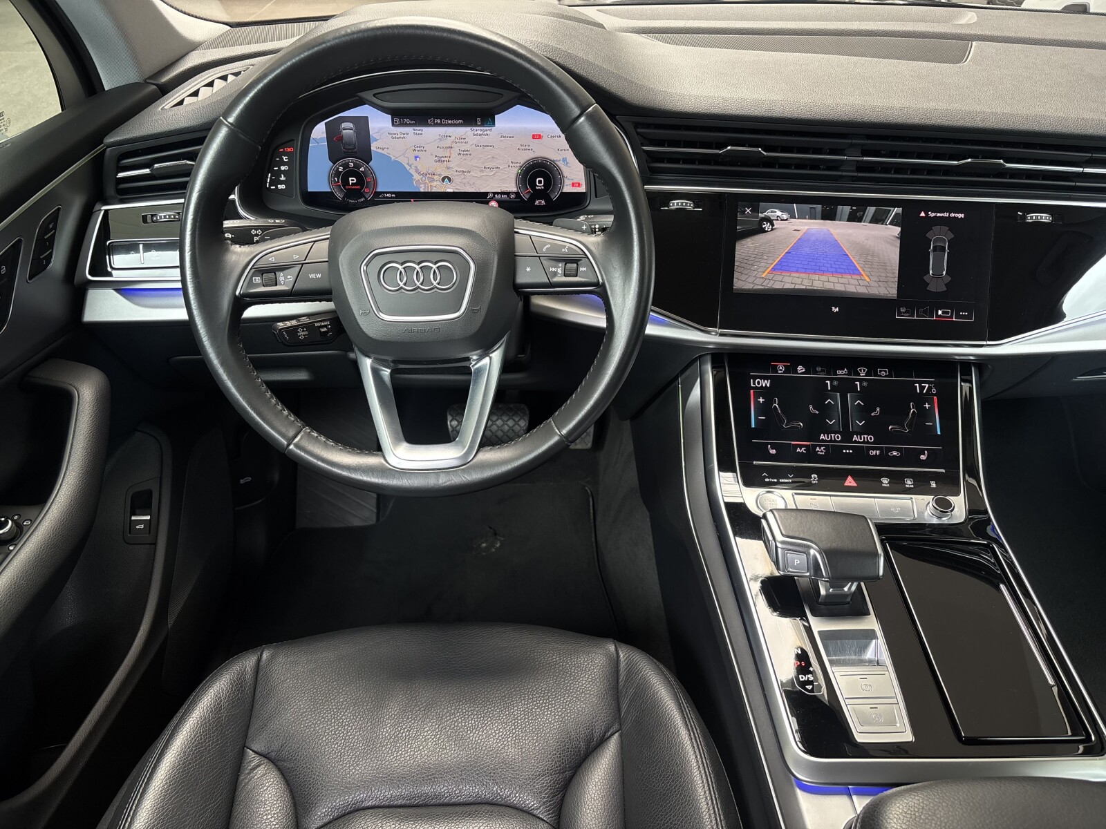 Audi Q7 - zdjęcie 10