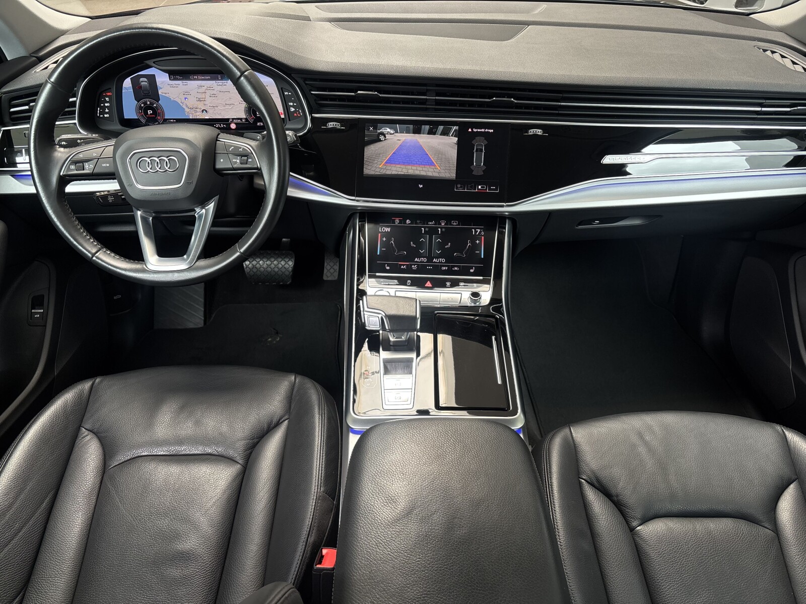 Audi Q7 - zdjęcie 9