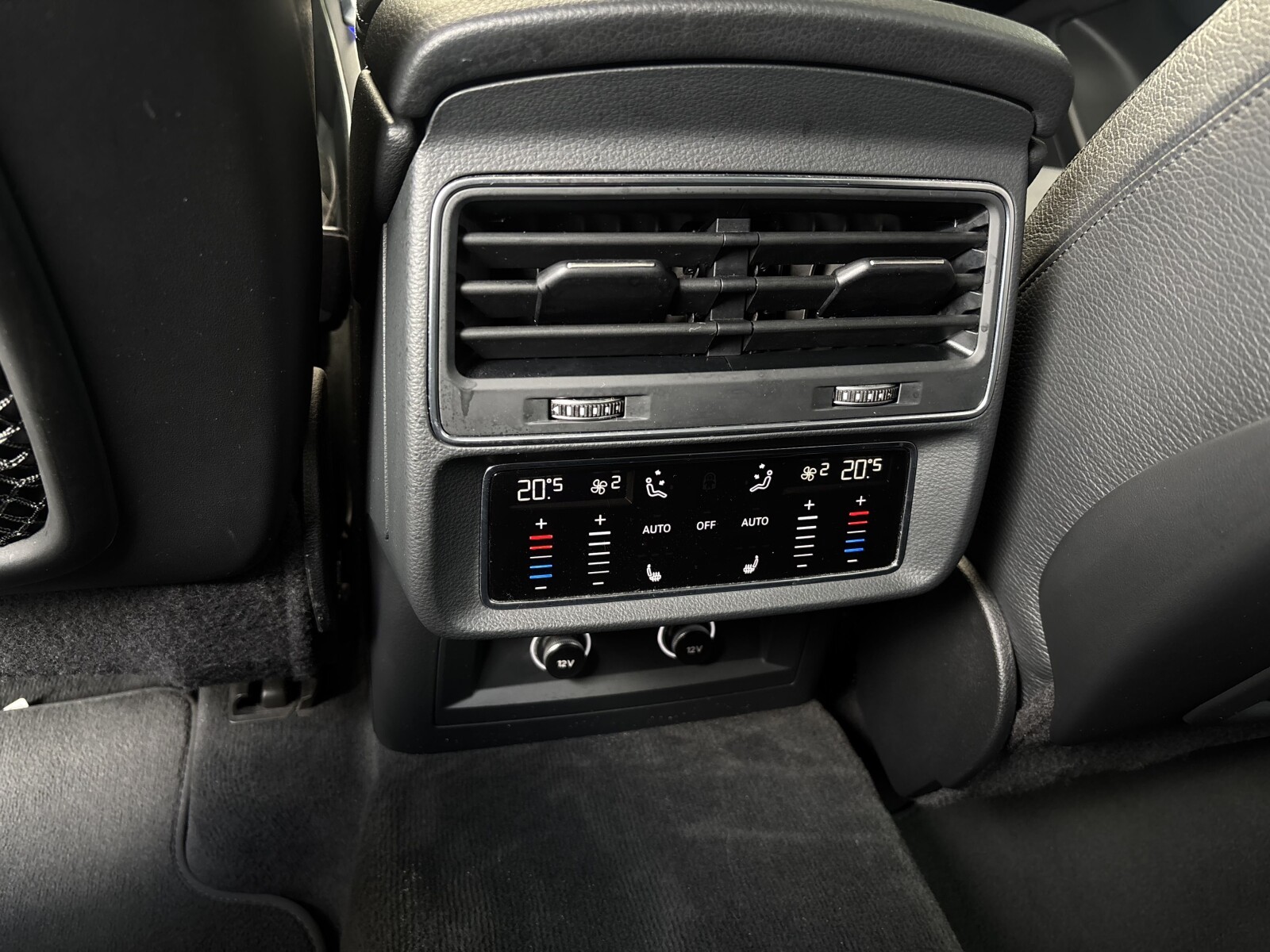 Audi Q7 - zdjęcie 33