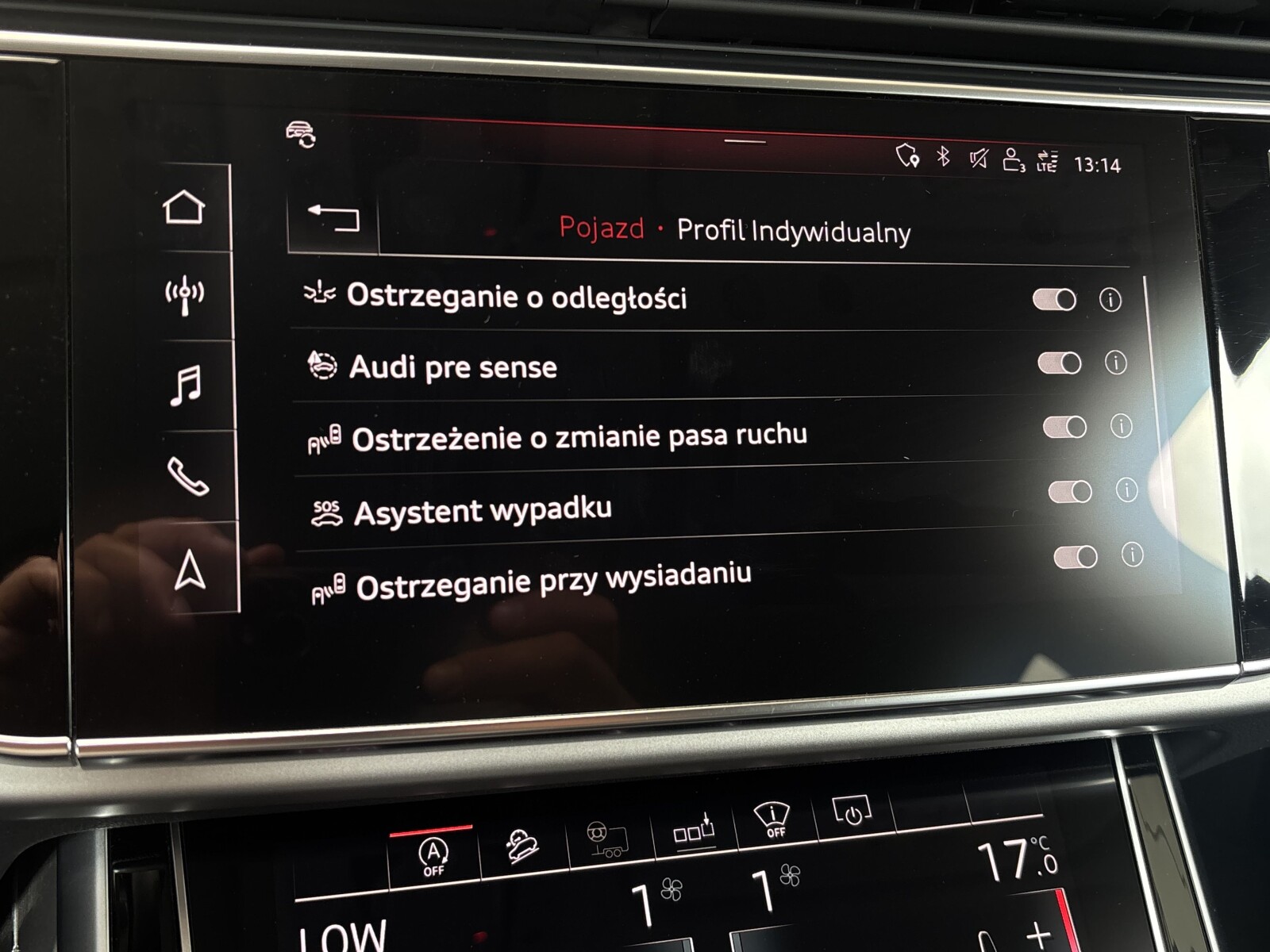Audi Q7 - zdjęcie 26