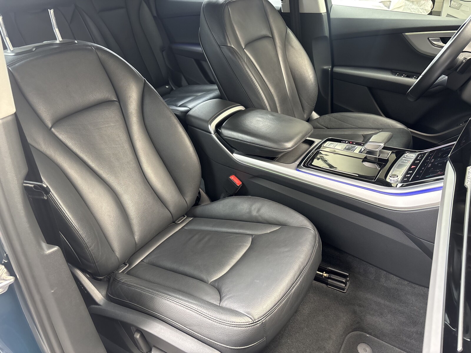 Audi Q7 - zdjęcie 37
