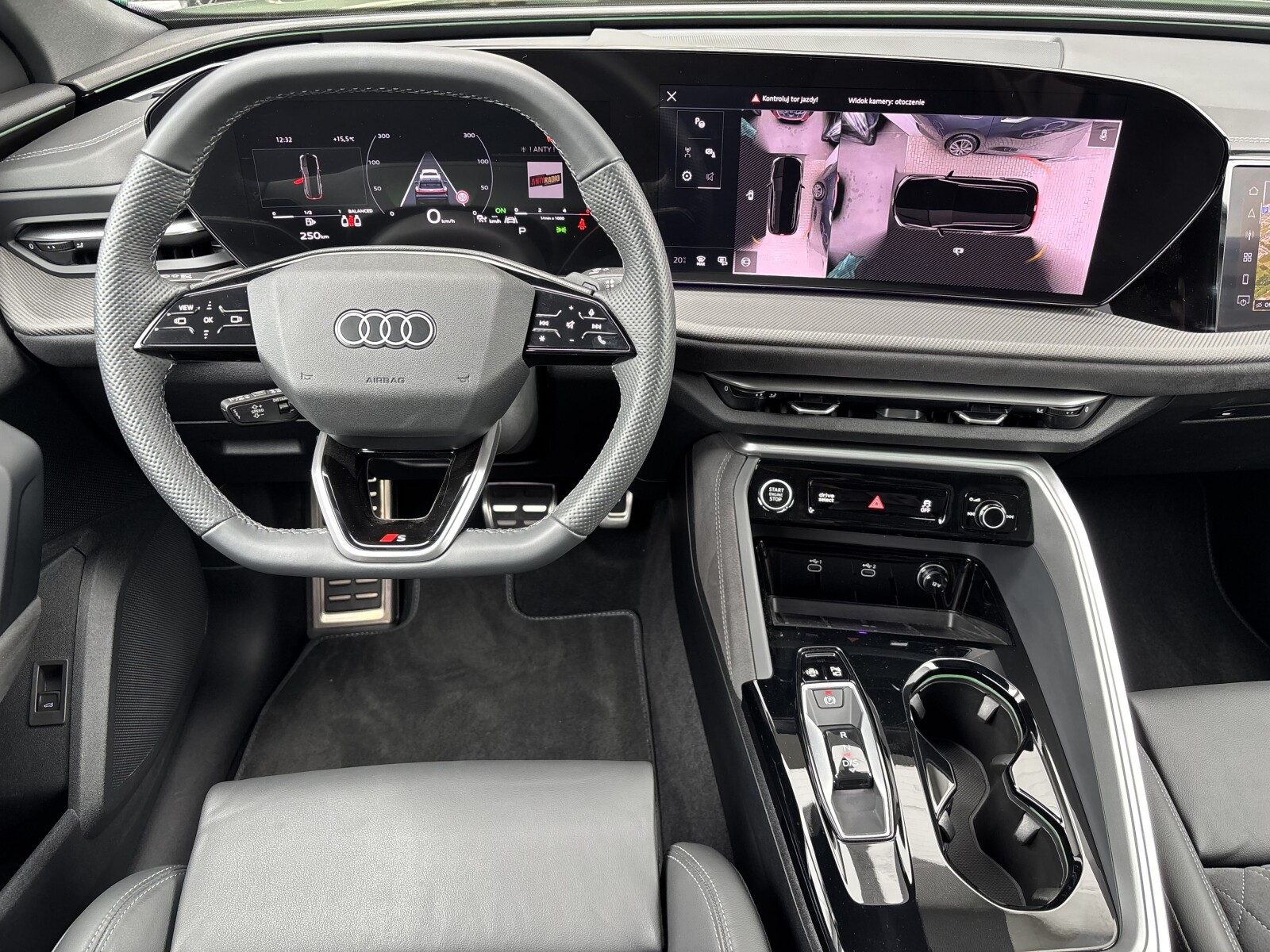 Audi Q5 - zdjęcie 11