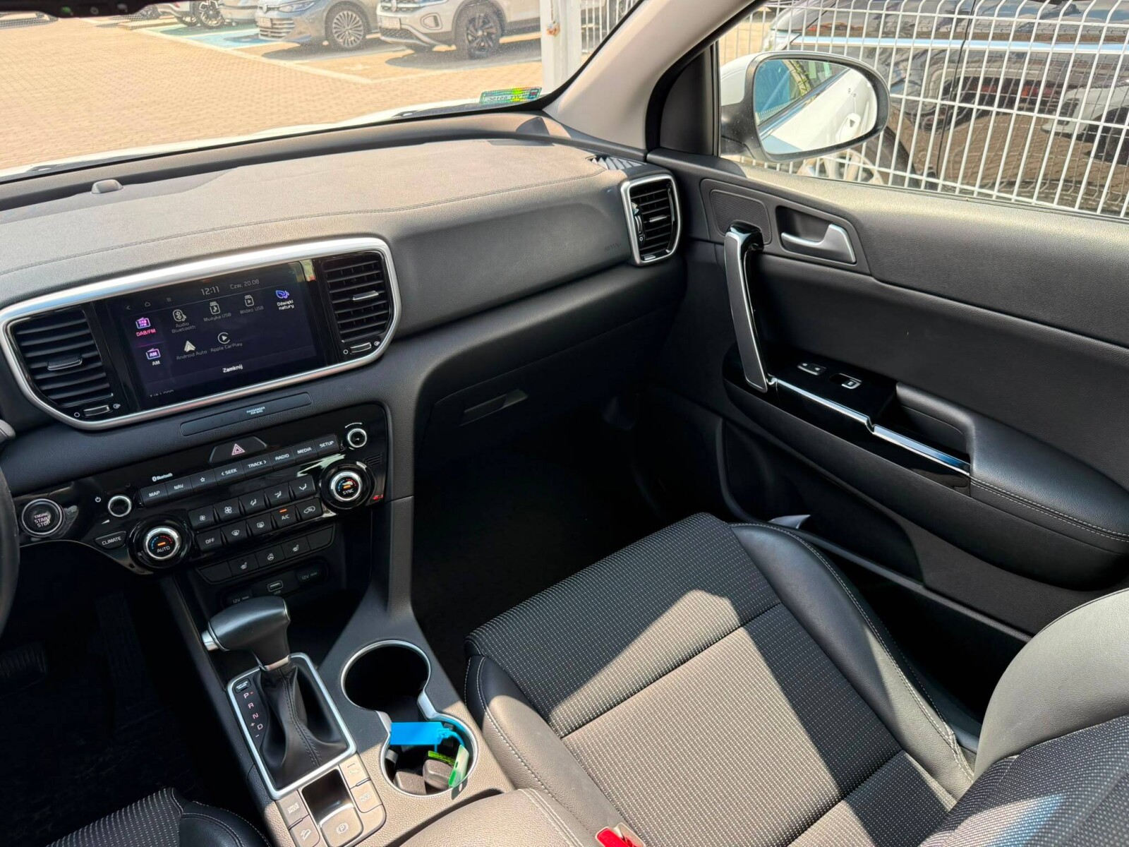 Kia Sportage - zdjęcie 18