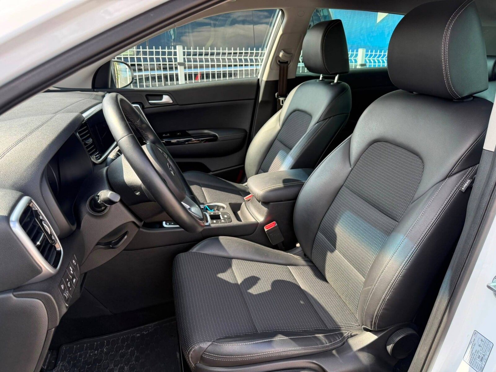 Kia Sportage - zdjęcie 10