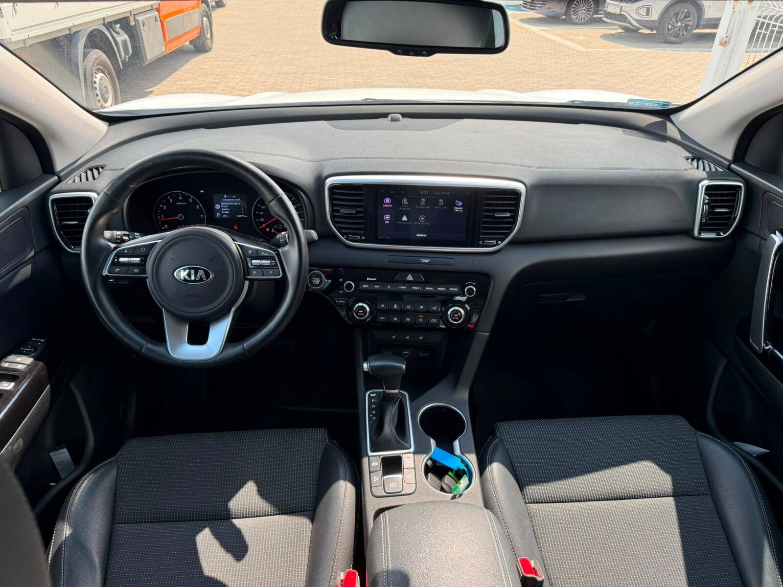 Kia Sportage - zdjęcie 16