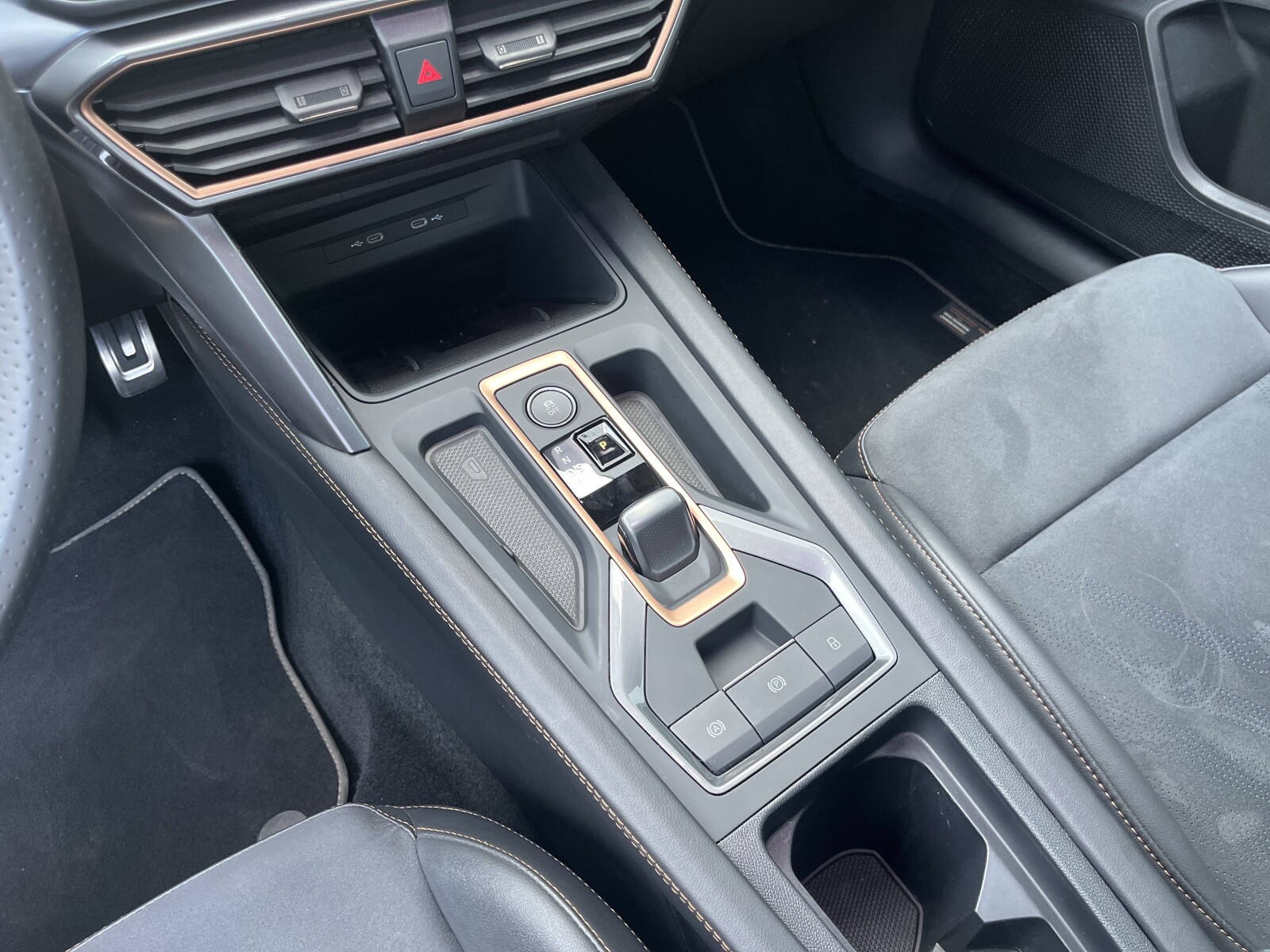 Cupra Formentor - zdjęcie 15