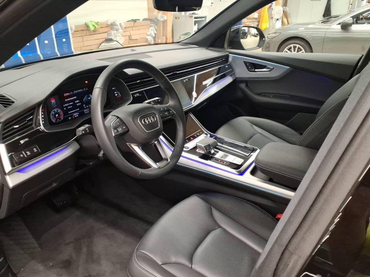 Audi Q8 - zdjęcie 3