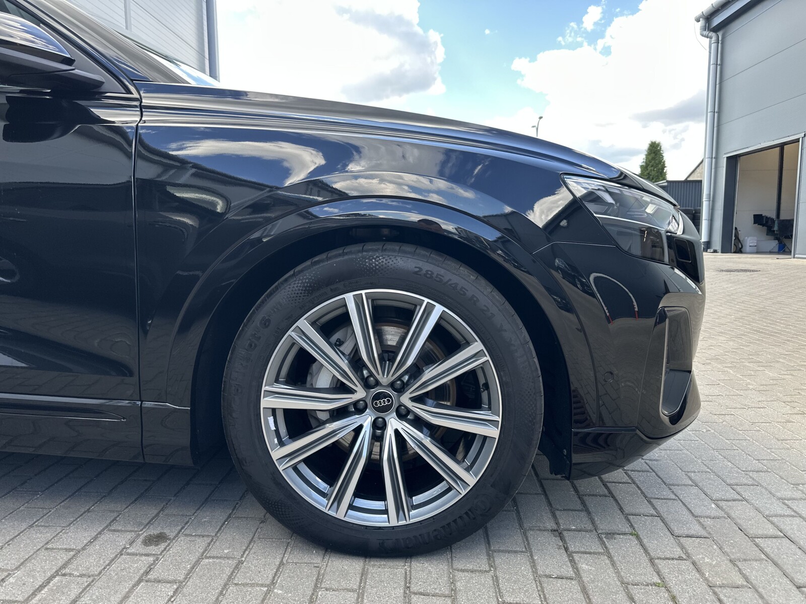 Audi Q8 - zdjęcie 39