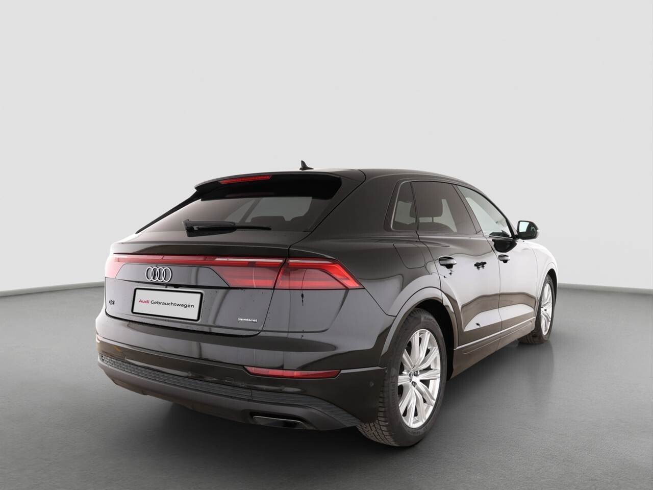 Audi Q8 - zdjęcie 2