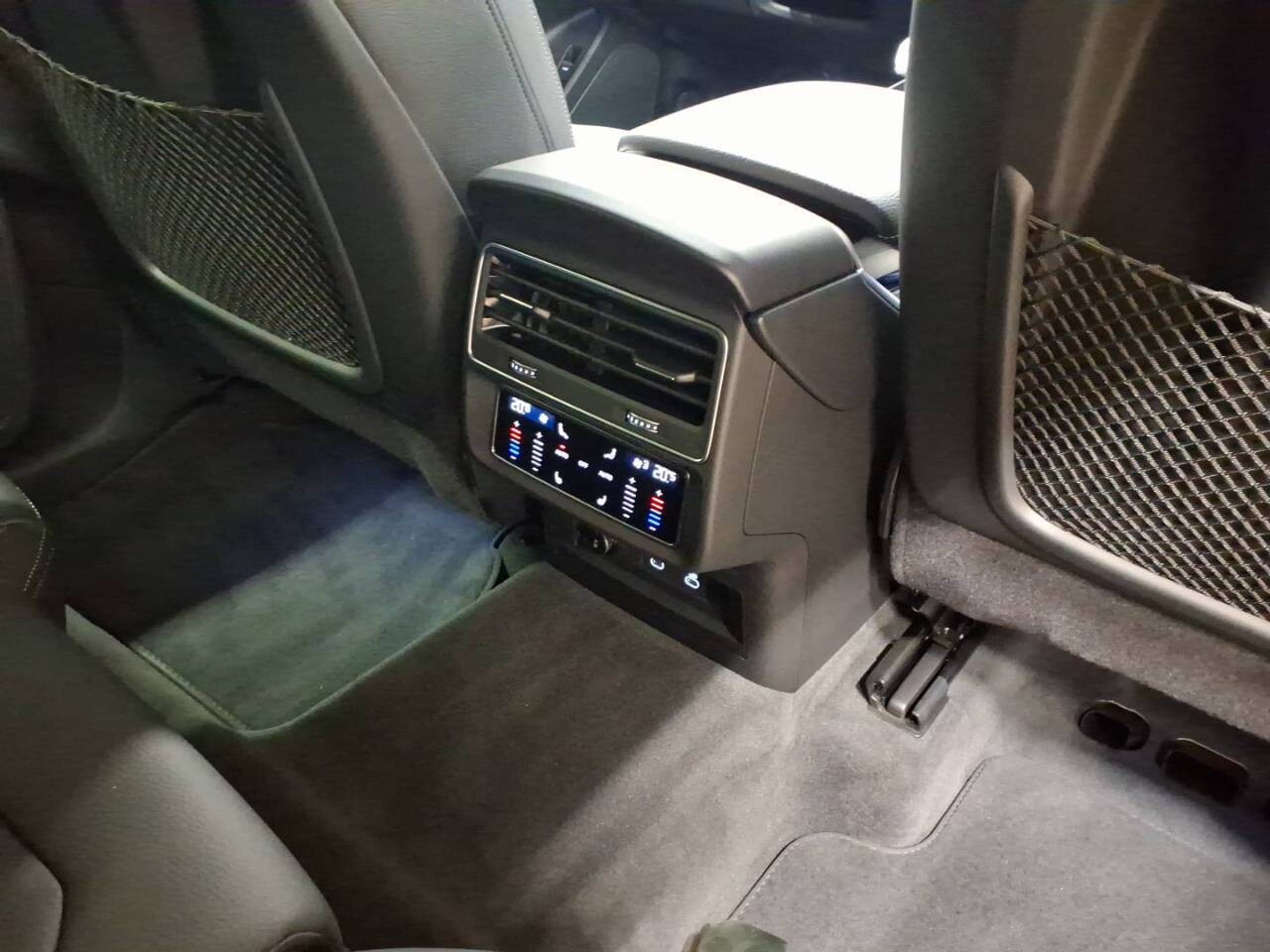 Audi Q8 - zdjęcie 7