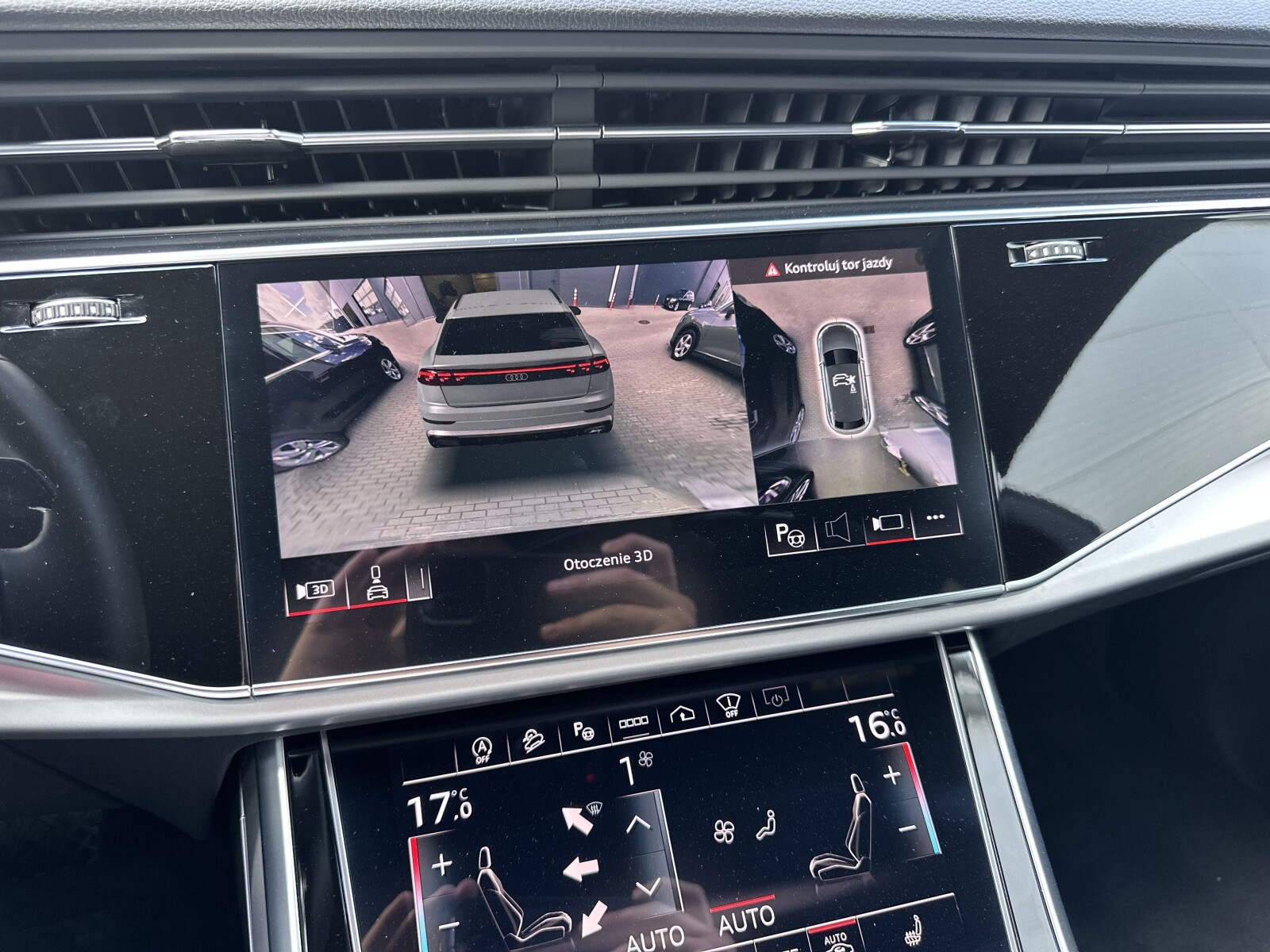 Audi Q8 - zdjęcie 25