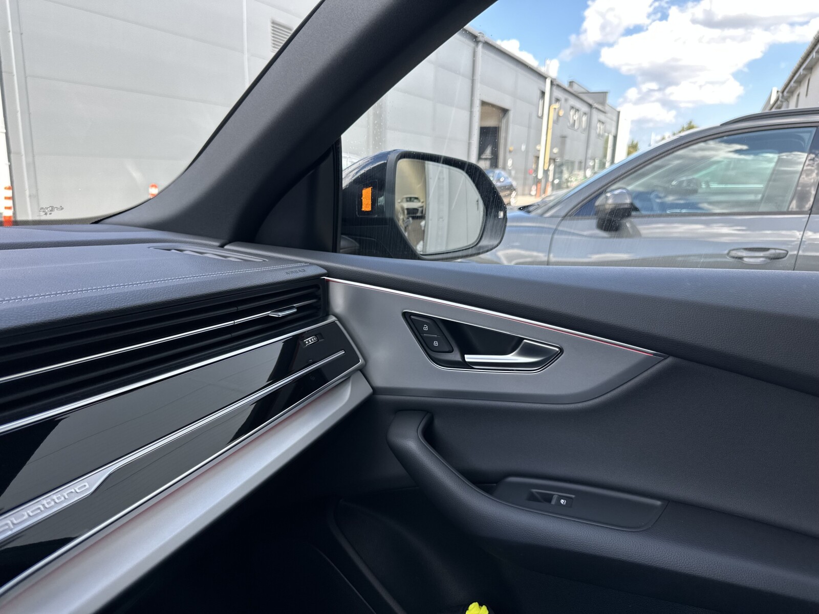 Audi Q8 - zdjęcie 19