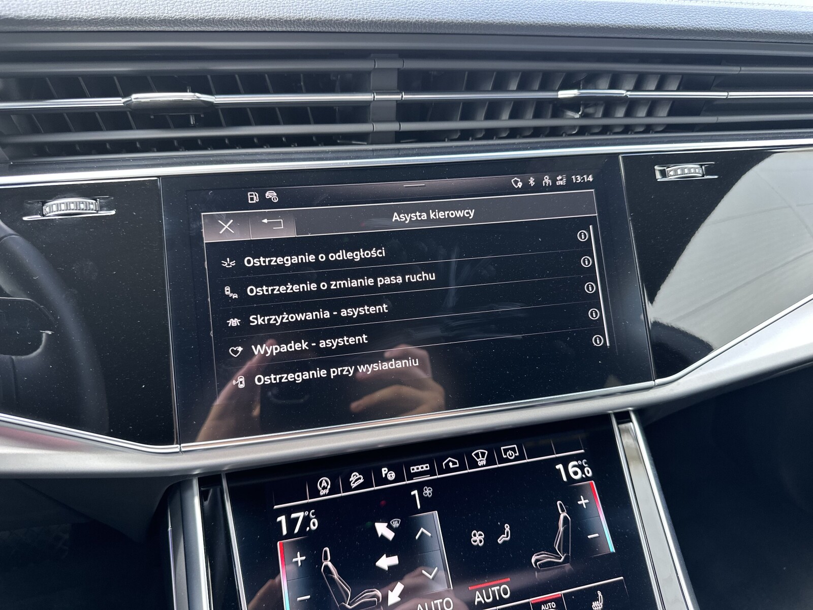 Audi Q8 - zdjęcie 20