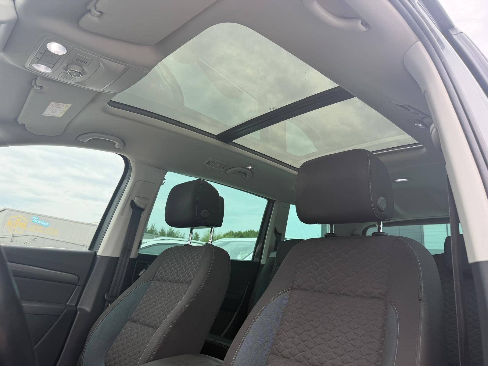 Volkswagen Sharan - zdjęcie 5