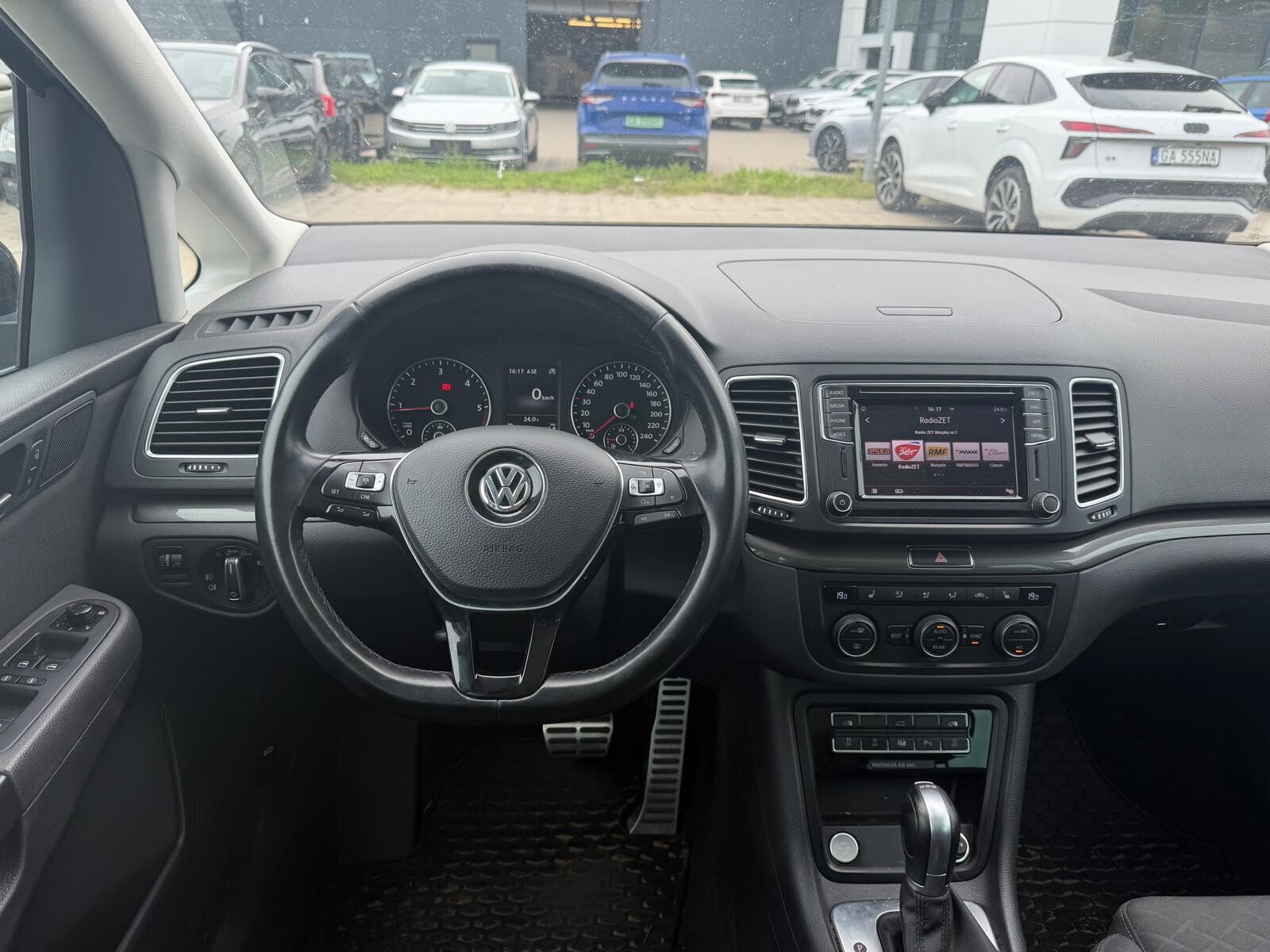 Volkswagen Sharan - zdjęcie 4
