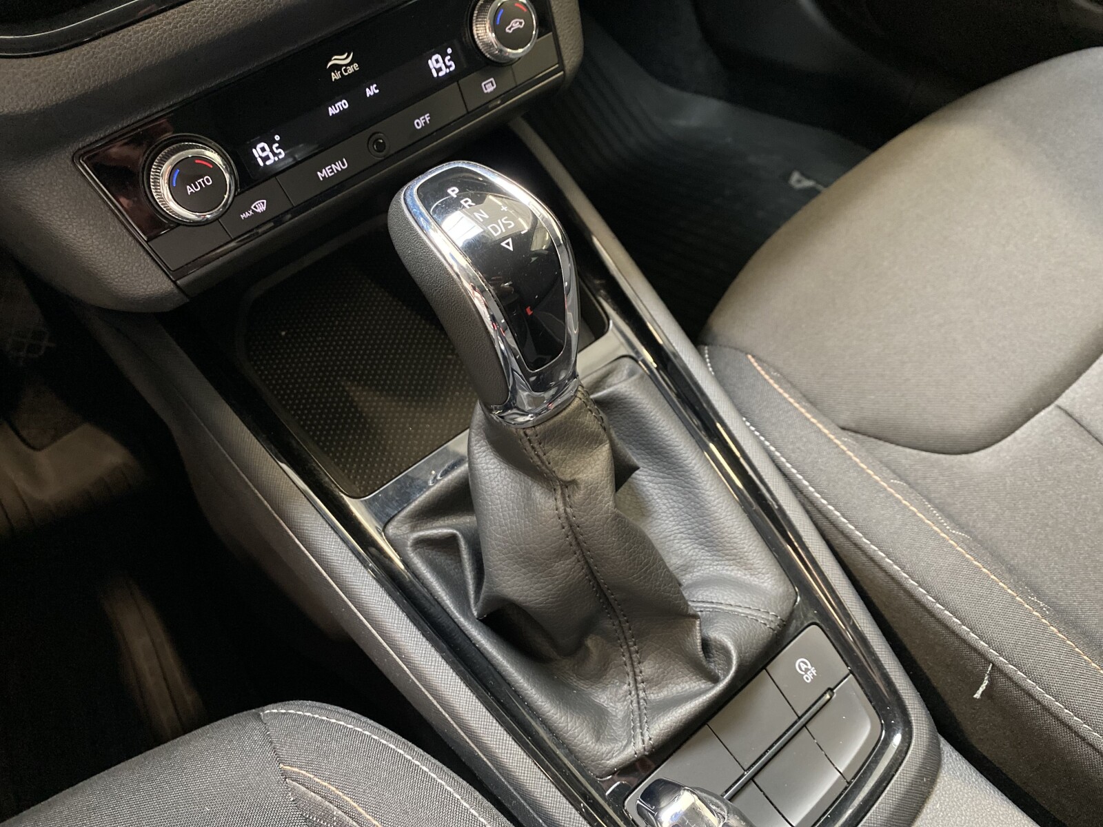 Škoda Scala - zdjęcie 11