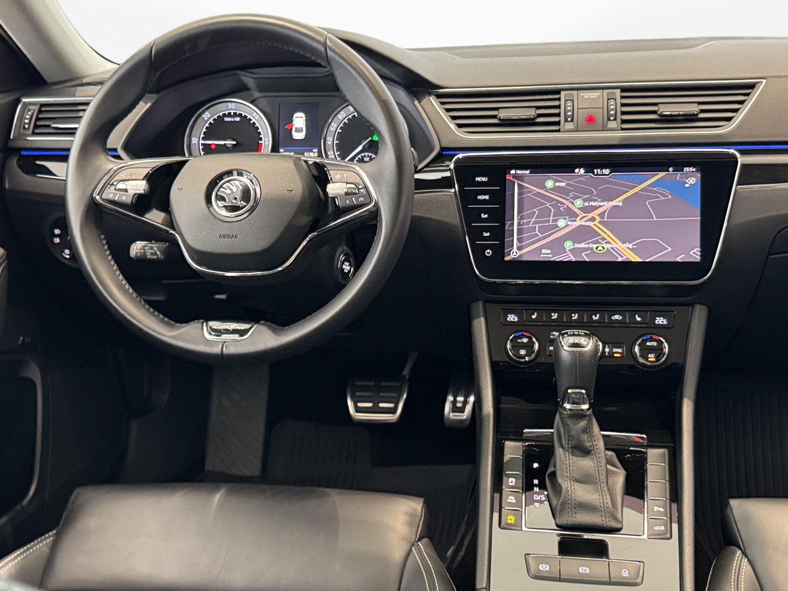 Škoda Superb - zdjęcie 15