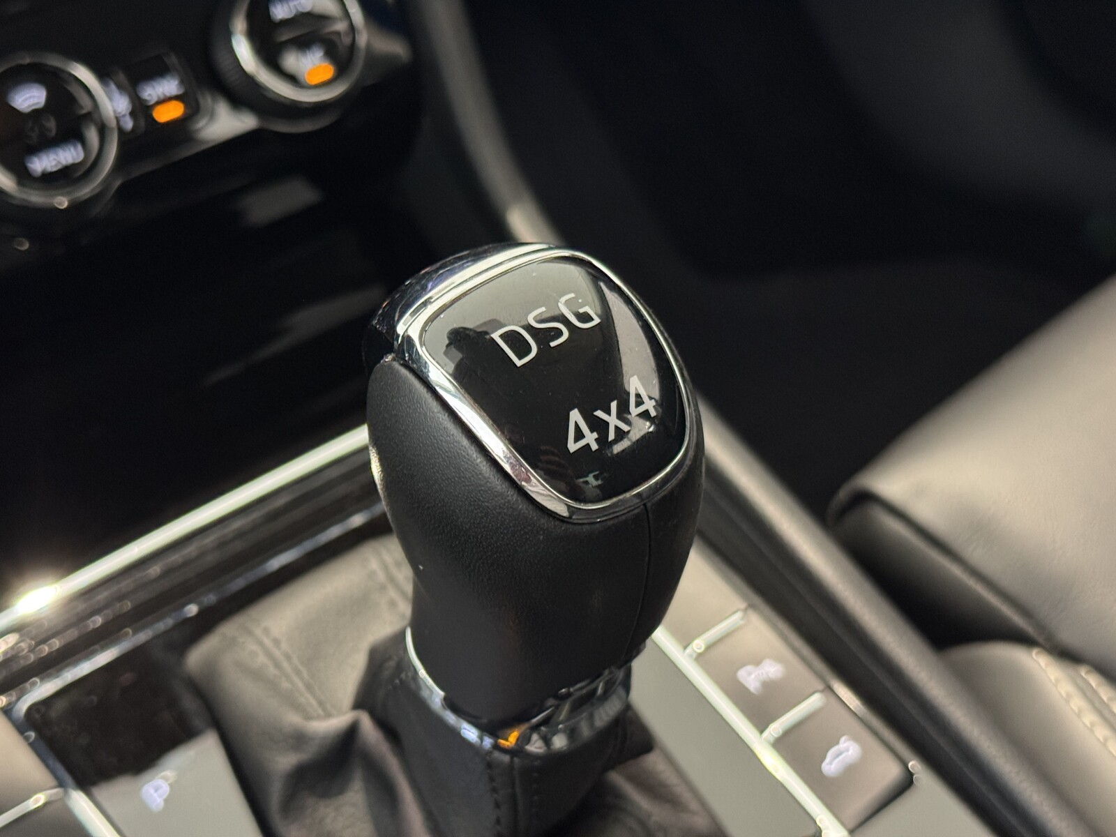 Škoda Superb - zdjęcie 32