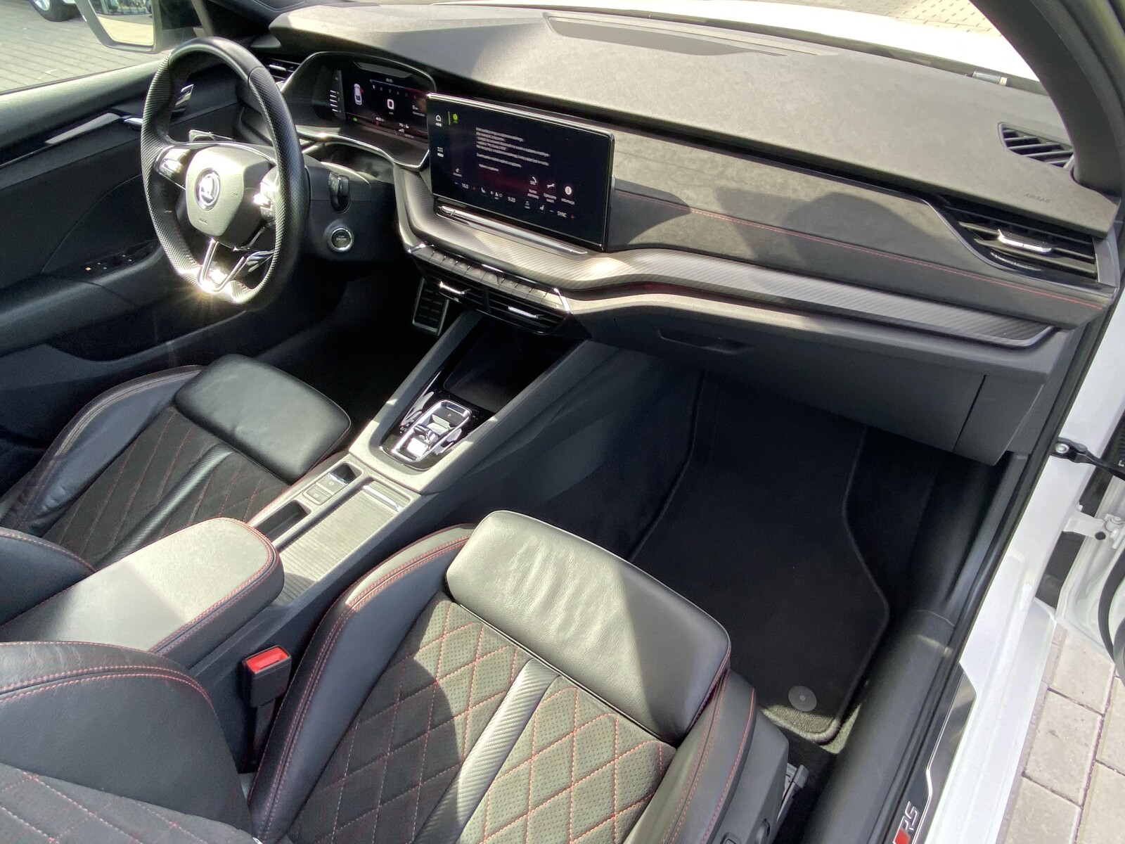 Škoda Octavia - zdjęcie 18